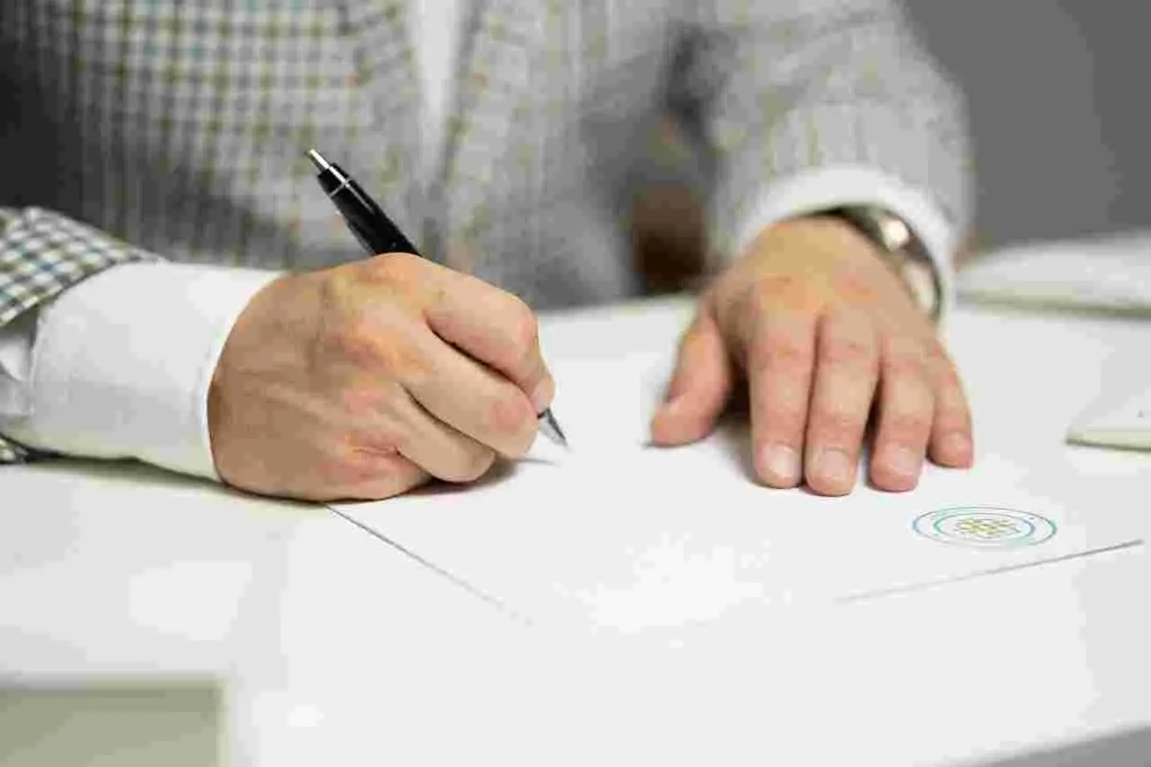 Come cambia il carico fiscale per i liberi professionisti nel 2025 secondo l'Agenzia delle Entrate Come cambia il carico fiscale per i liberi professionisti nel 2025 secondo l'Agenzia delle Entrate